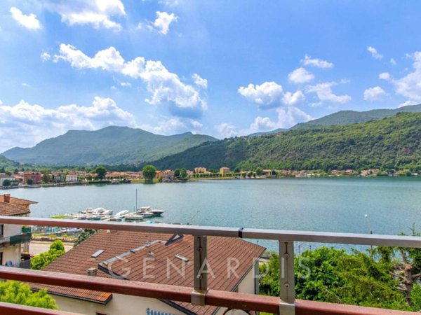 appartamento in vendita a Porto Ceresio