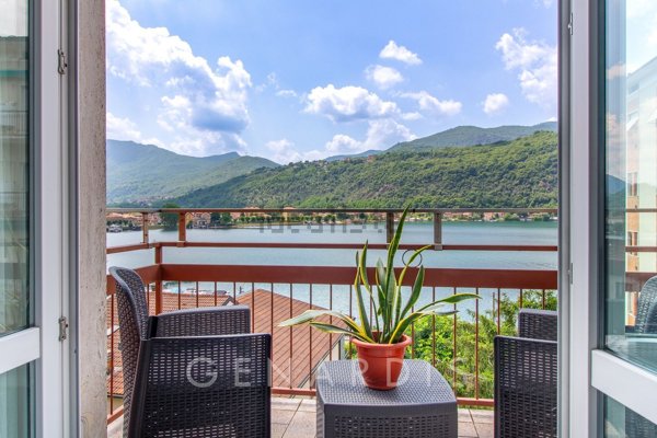 appartamento in vendita a Porto Ceresio