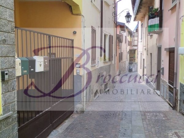 appartamento in vendita a Porto Ceresio