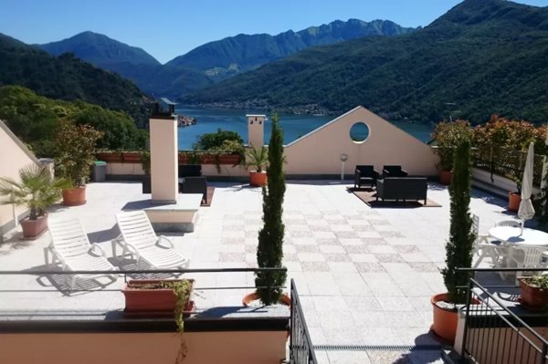 appartamento in vendita a Porto Ceresio