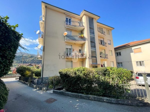 appartamento in vendita a Porto Ceresio