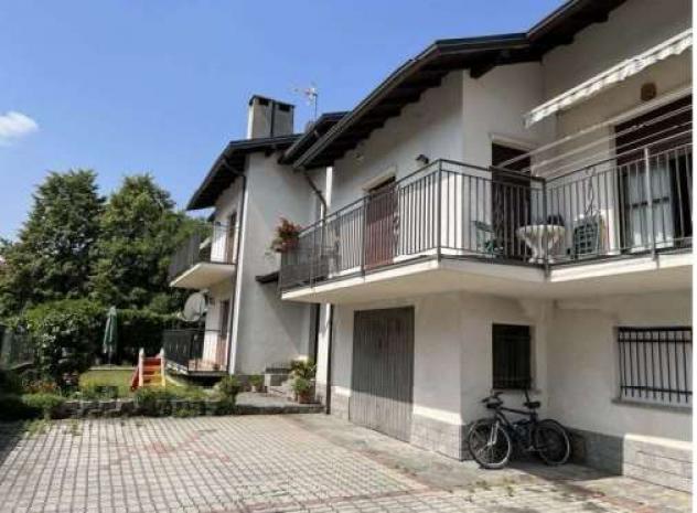 appartamento in vendita a Porto Ceresio