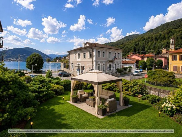 casa indipendente in vendita a Porto Ceresio