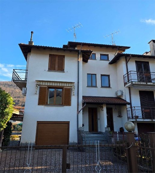 appartamento in vendita a Porto Ceresio