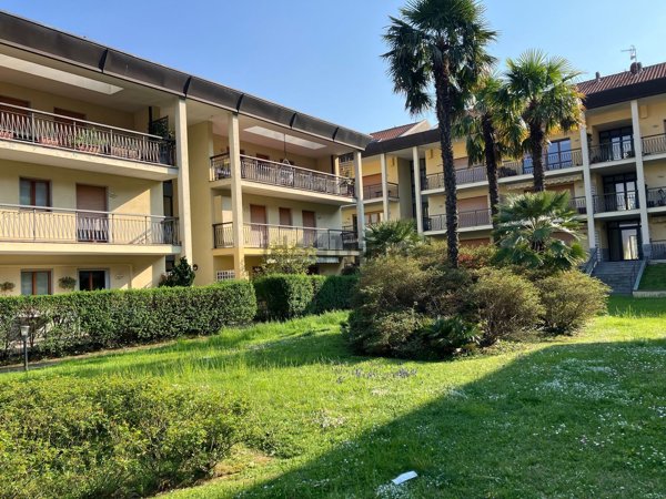 appartamento in vendita a Porto Ceresio