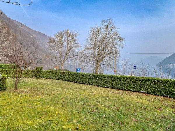 appartamento in vendita a Porto Ceresio