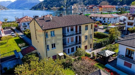 appartamento in vendita a Porto Ceresio in zona Bolletta