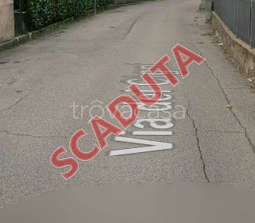 terreno edificabile in vendita a Porto Ceresio