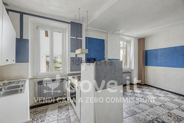 appartamento in vendita a Porto Ceresio