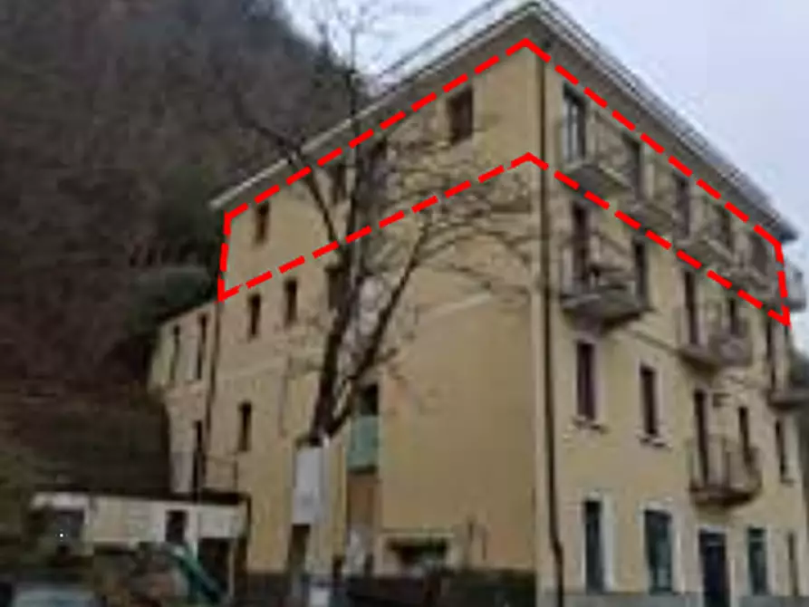 appartamento in vendita a Porto Ceresio in zona Cà del Monte