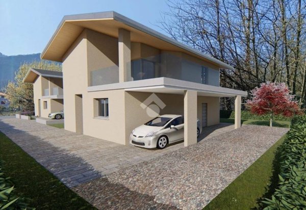 villa in vendita a Porto Ceresio