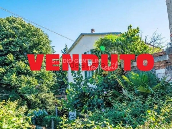 appartamento in vendita a Porto Valtravaglia