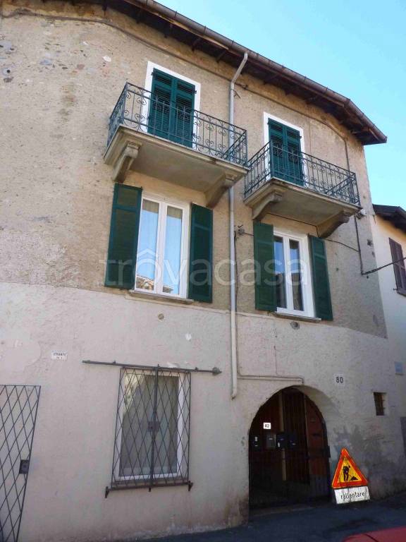 appartamento in vendita a Porto Valtravaglia