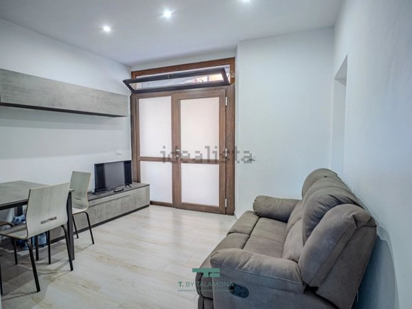 appartamento in vendita a Porto Valtravaglia