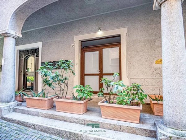 appartamento in vendita a Porto Valtravaglia