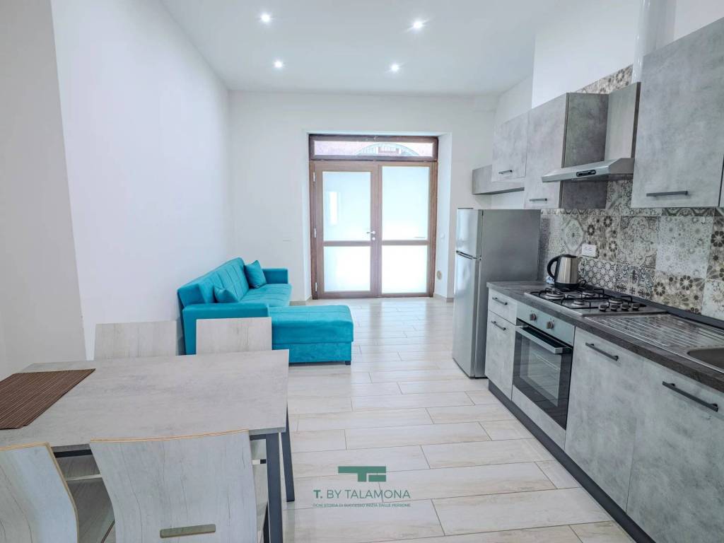 appartamento in vendita a Porto Valtravaglia