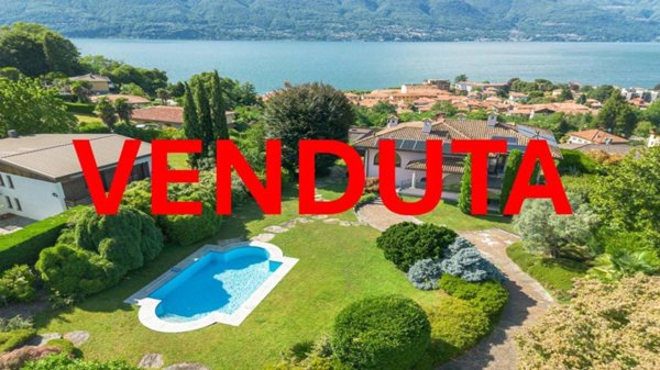 casa indipendente in vendita a Porto Valtravaglia