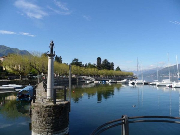 terreno edificabile in vendita a Porto Valtravaglia