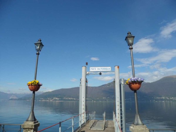 terreno edificabile in vendita a Porto Valtravaglia