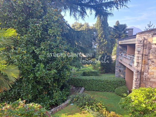 appartamento in vendita a Porto Valtravaglia