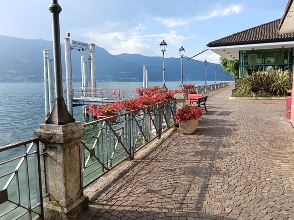 appartamento in vendita a Porto Valtravaglia