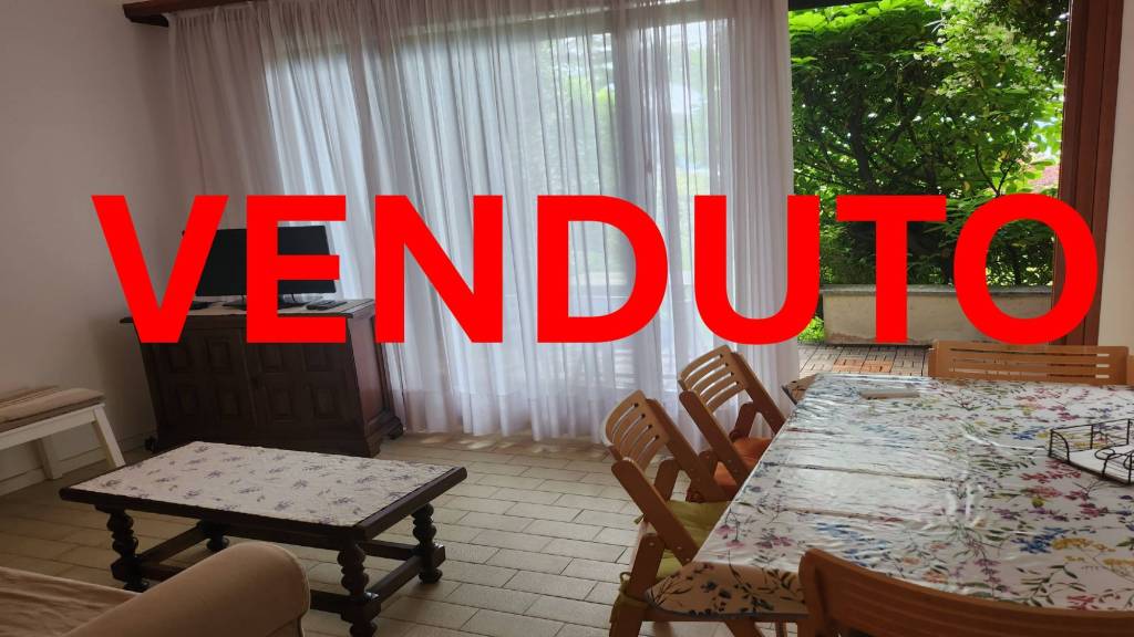 appartamento in vendita a Porto Valtravaglia