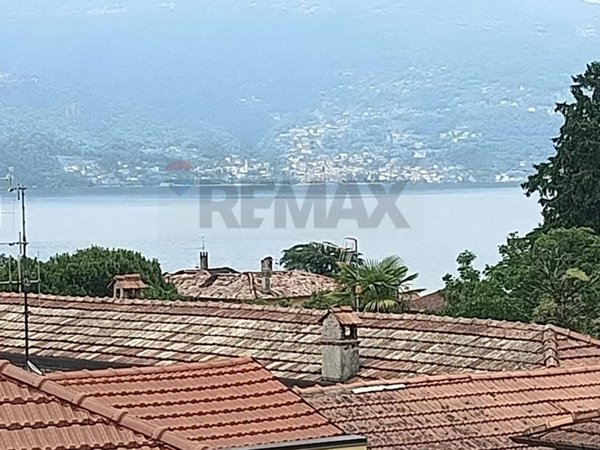 appartamento in vendita a Porto Valtravaglia