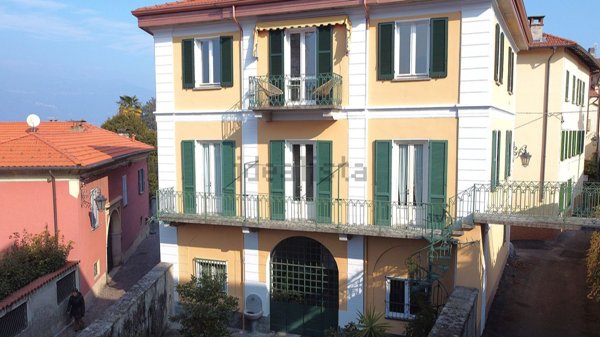 appartamento in vendita a Porto Valtravaglia