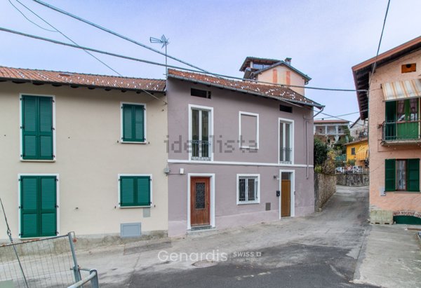 appartamento in vendita a Porto Valtravaglia