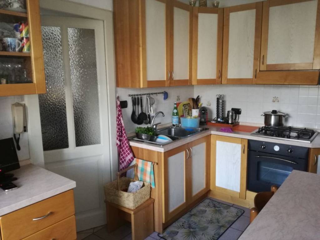 casa indipendente in vendita a Porto Valtravaglia