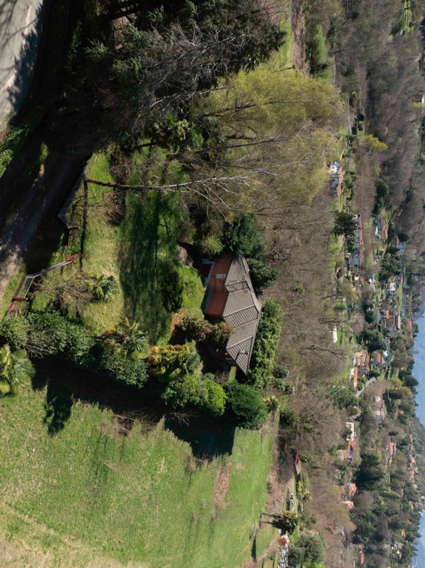 casa indipendente in vendita a Porto Valtravaglia