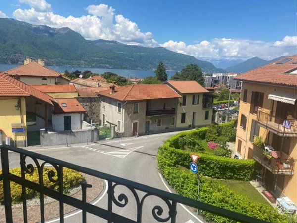 appartamento in vendita a Porto Valtravaglia