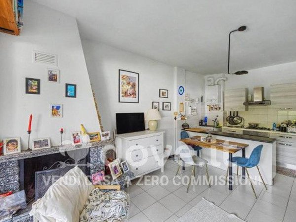appartamento in vendita a Porto Valtravaglia in zona Domo