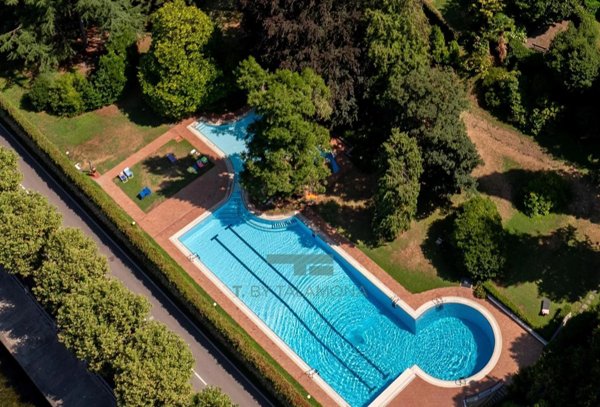 appartamento in vendita a Porto Valtravaglia