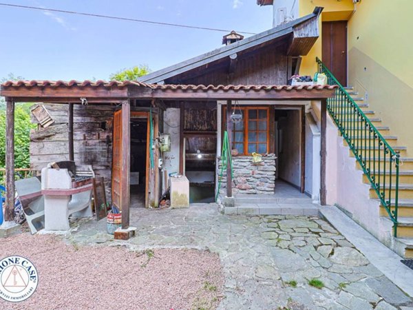 appartamento in vendita a Rancio Valcuvia