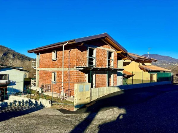 appartamento in vendita a Rancio Valcuvia