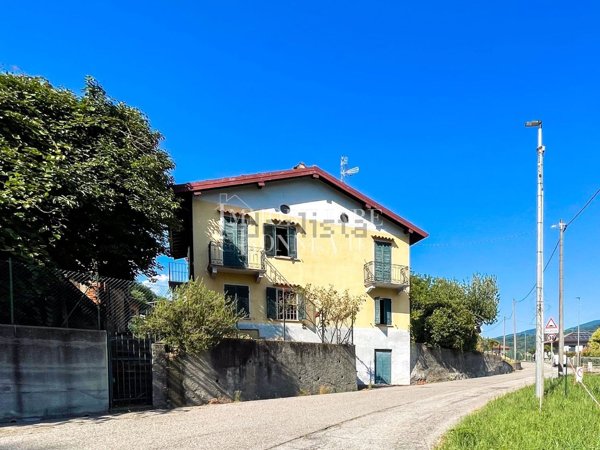 casa indipendente in vendita a Rancio Valcuvia