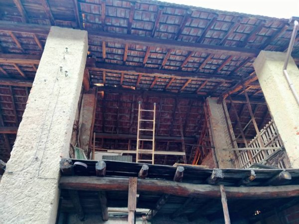 casa indipendente in vendita a Ranco