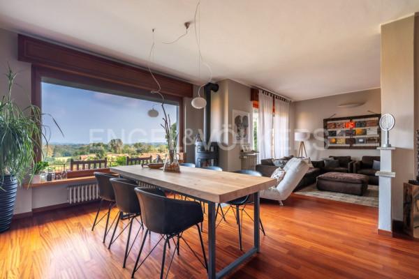 casa indipendente in vendita a Ranco in zona Uponne