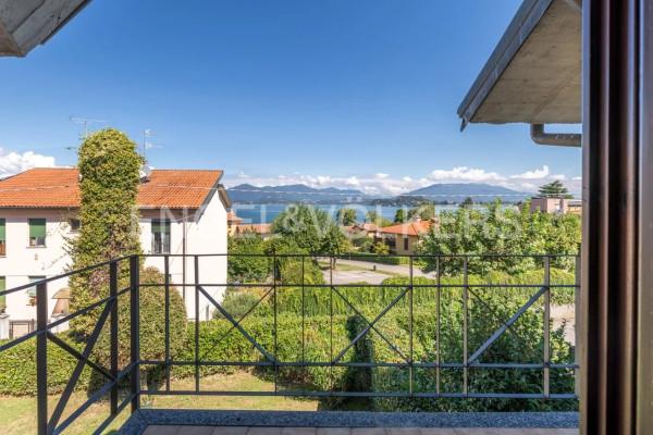 casa indipendente in vendita a Ranco