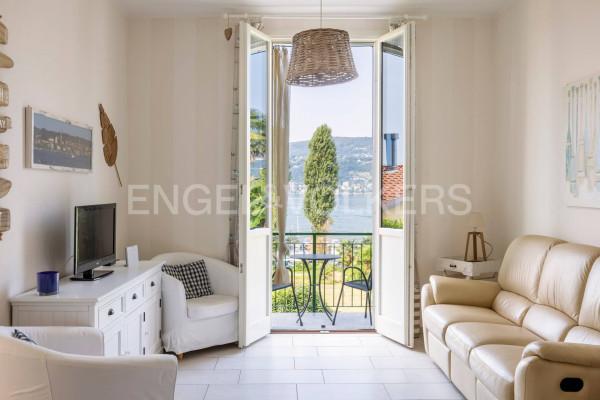 casa indipendente in vendita a Ranco