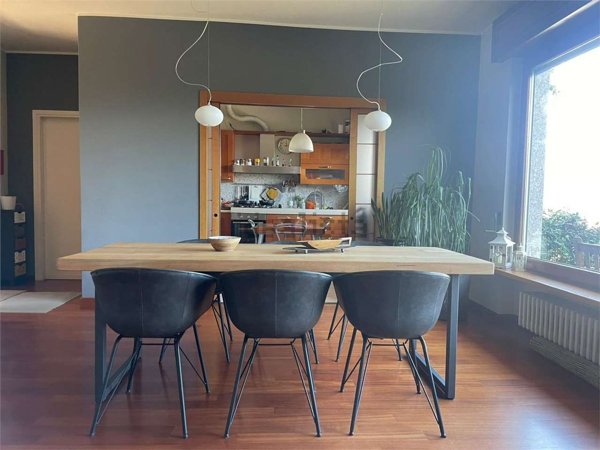 casa indipendente in vendita a Ranco