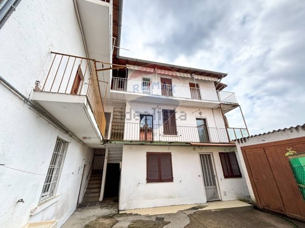 appartamento in vendita a Saltrio