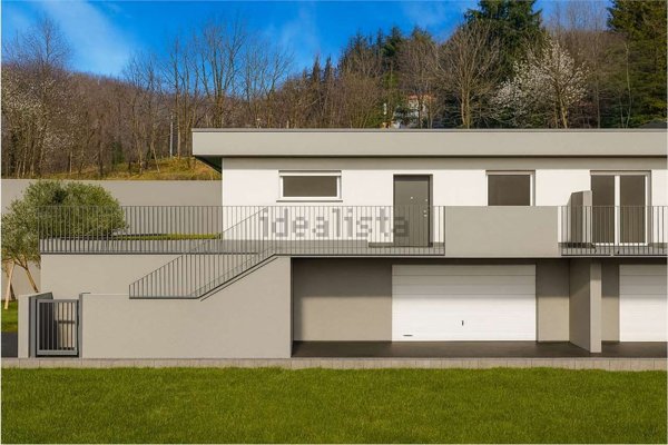 casa indipendente in vendita a Saltrio