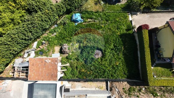 villetta a schiera in vendita a Saltrio