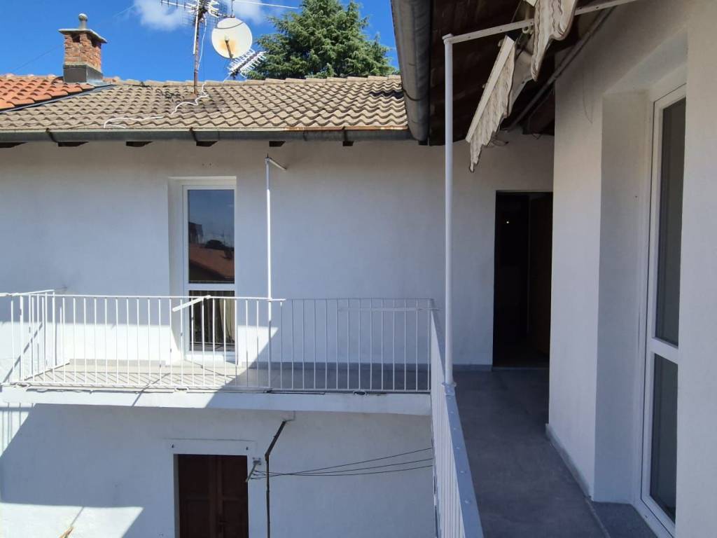 appartamento in vendita a Saltrio