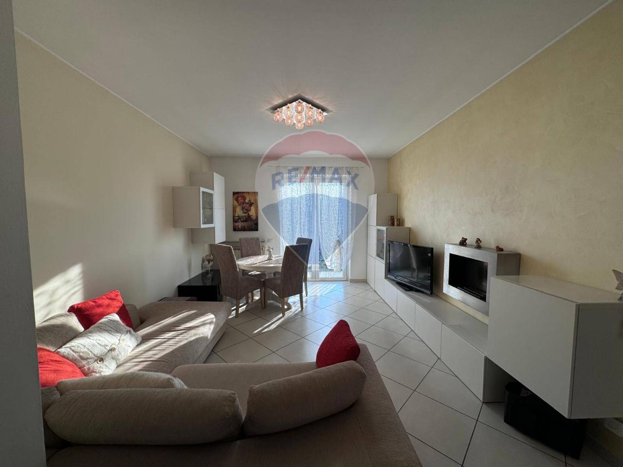 appartamento in vendita a Saltrio