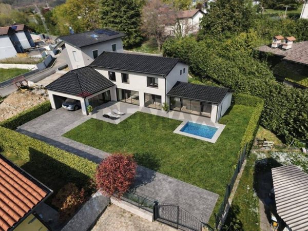 appartamento in vendita a Saltrio