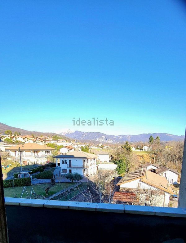 appartamento in vendita a Saltrio