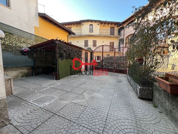 appartamento in vendita a Saltrio